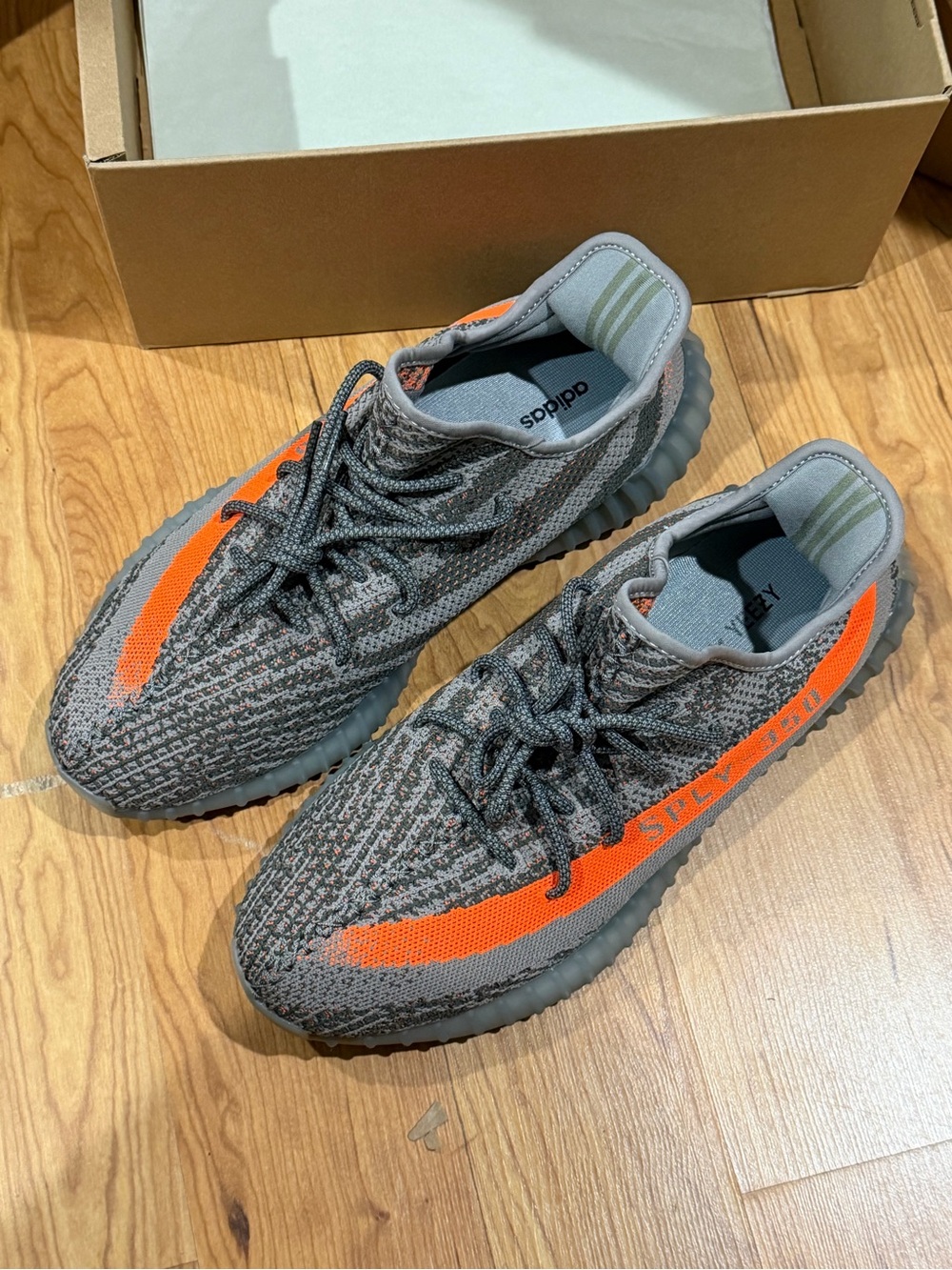 Adidas Yeezy Boost 350 V2 Beluga BRAND NEW Men’s Sneakers size 10 Shoes